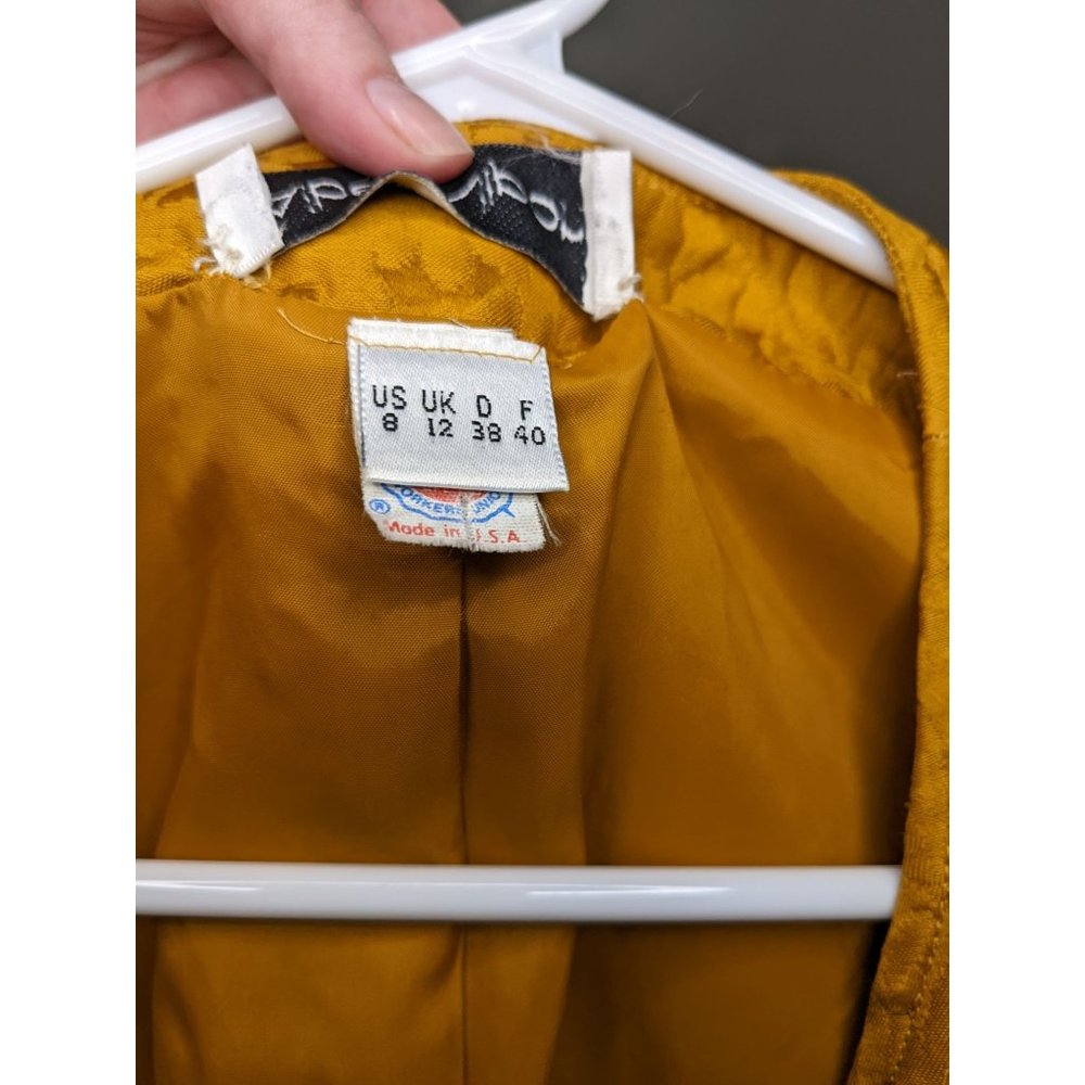 Albert Nipon Gold Vest - image 5